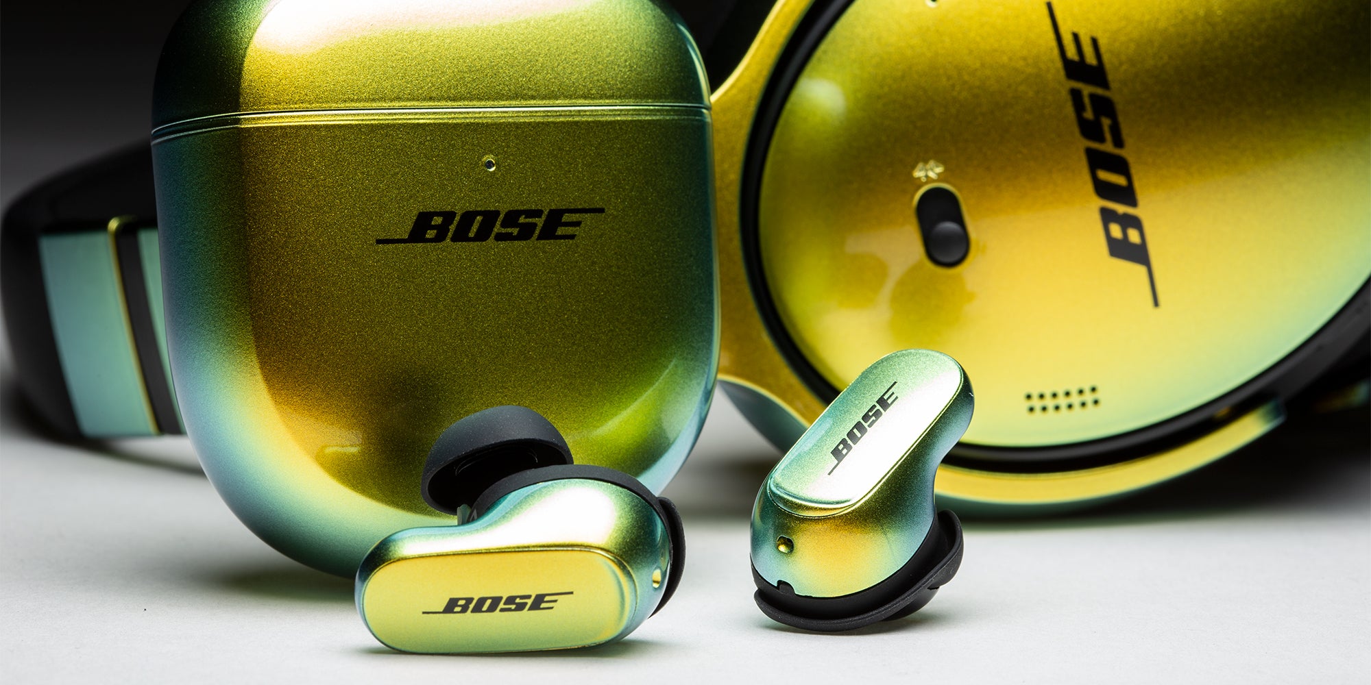 Bose QuietComfort Ultra Earbuds Aurora