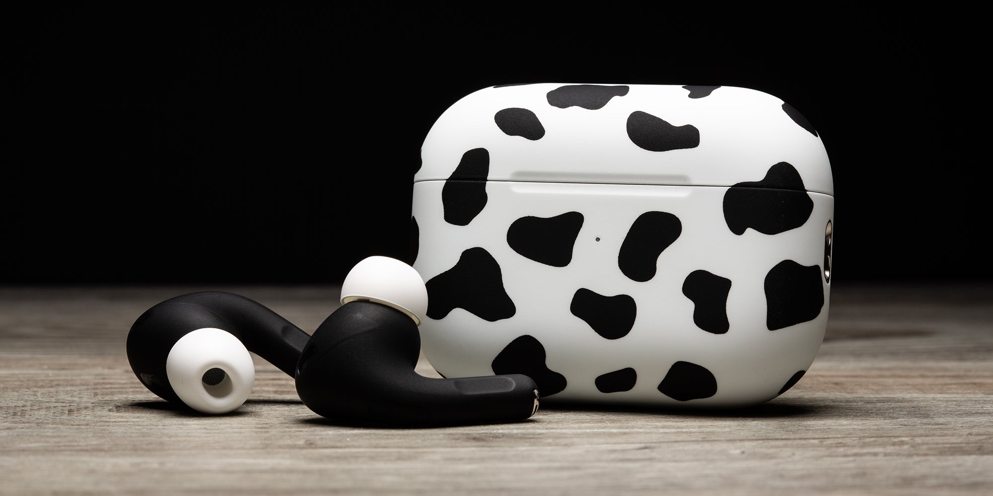 CowPods Pro Black